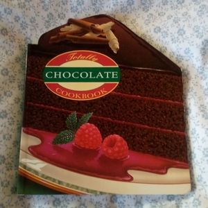 BEV'S BOOKS - Totally Chocolate Cookbook(mini)